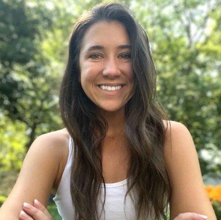 Ellen Weimer, Bride Vibe Yoga instructor