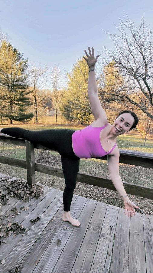 Lauren Schulz, Bride Vibe Yoga instructor