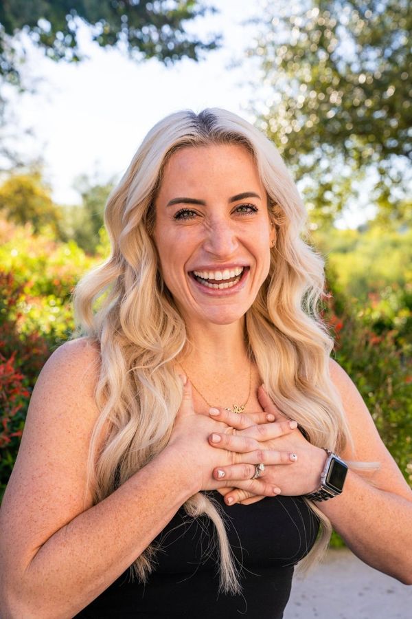 Nicole Flanary, Bride Vibe Yoga instructor